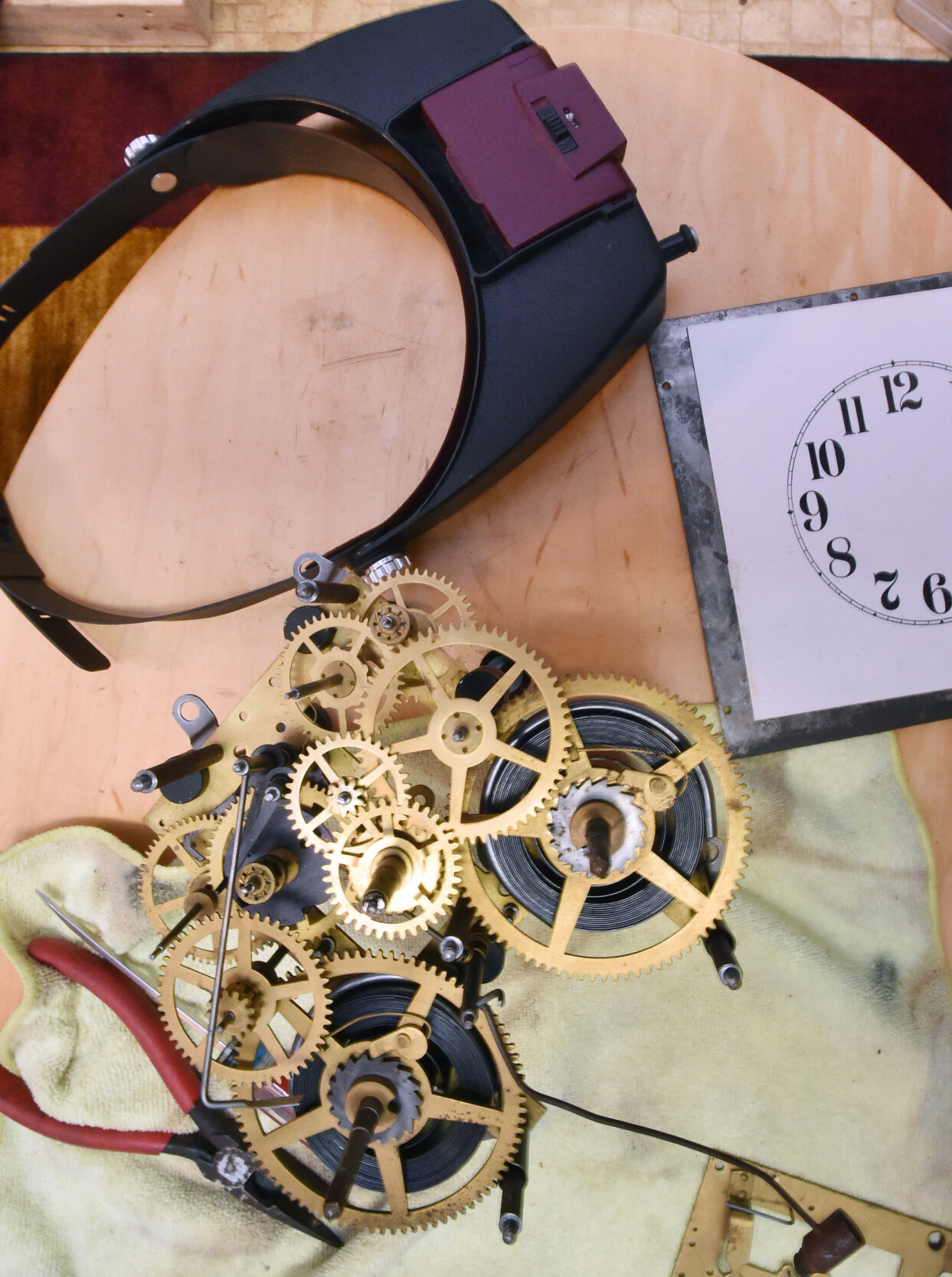 Clock 2.jpg